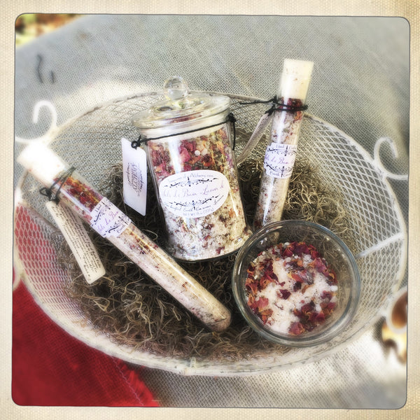 Lavender Bath Salts/Sels de Bain - Glass  Ball Top 10oz. - Treasures of Alchemy